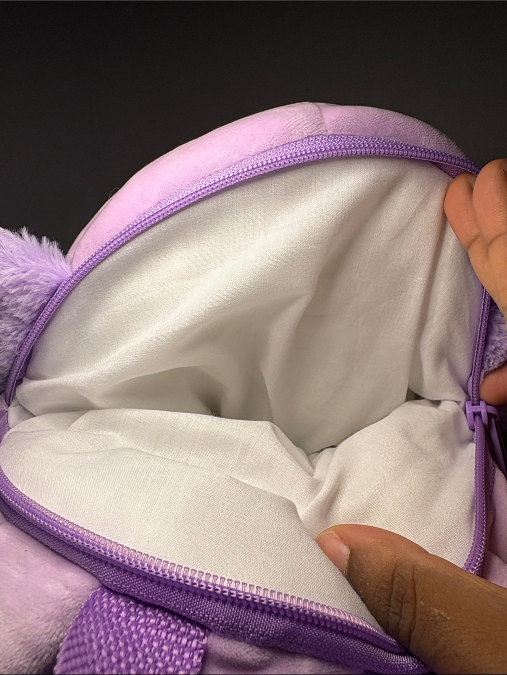 🎒 Monica the Axolotl Squishmallow Backpack NWOT - Picture 8 of 14